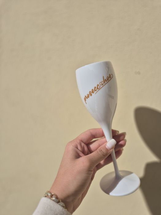 Vand pahare plastic dur