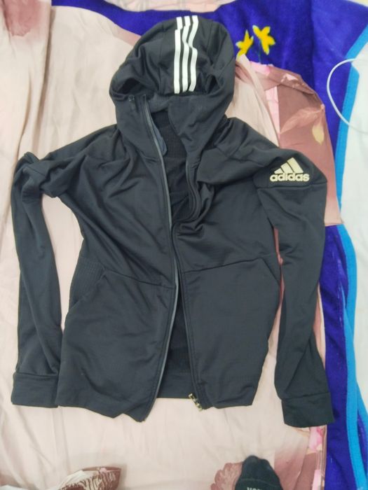 Adidas оригинал 16000 тенге