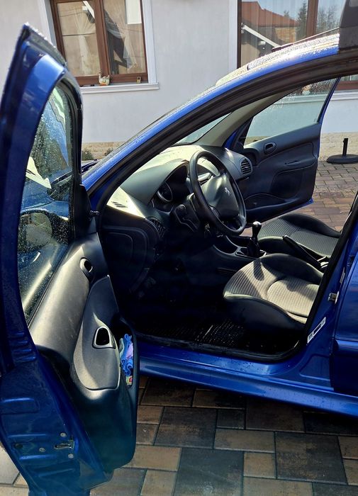 Vand Peugeot 206+