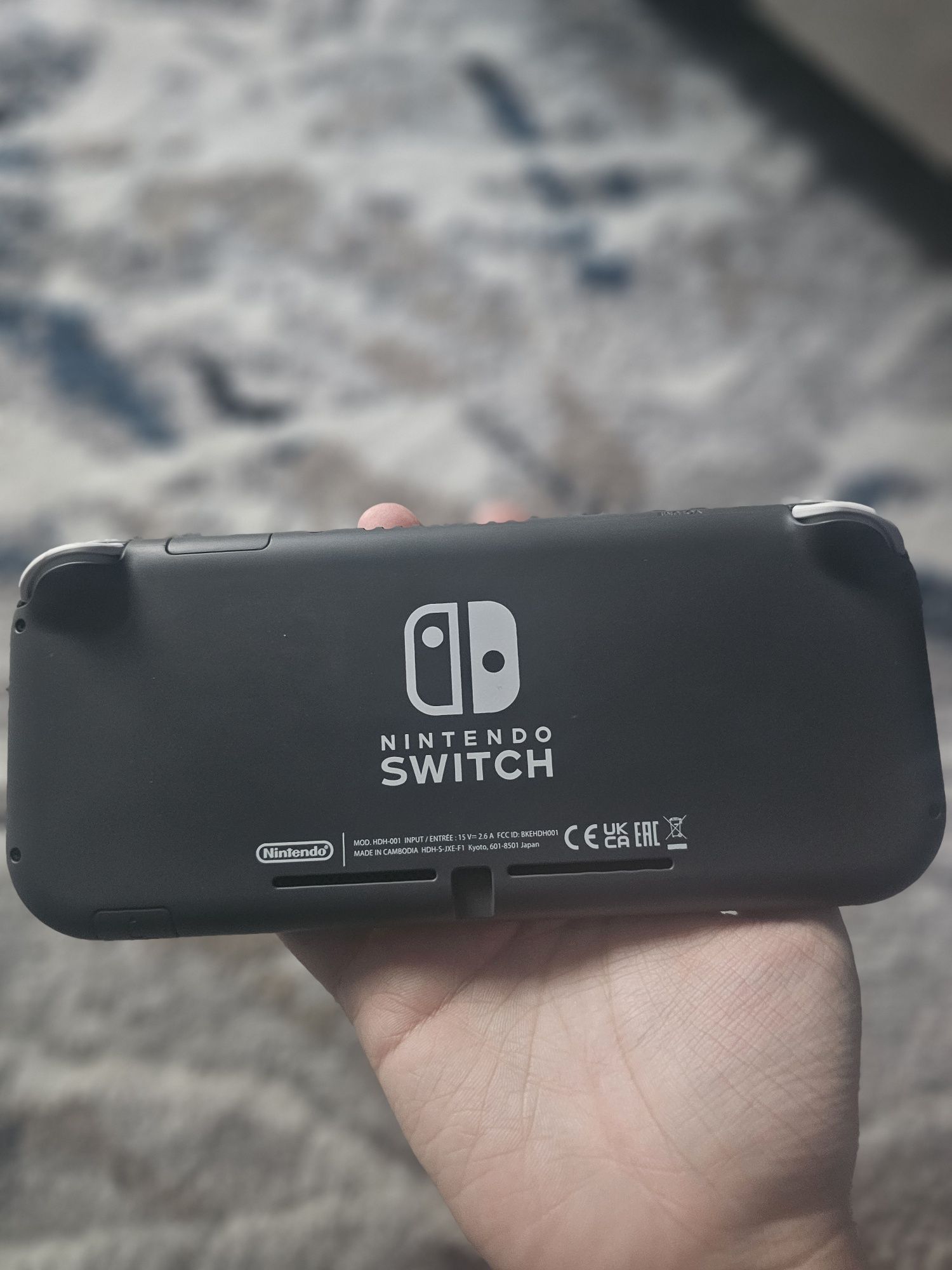 Nintendo switch lite Чипованная