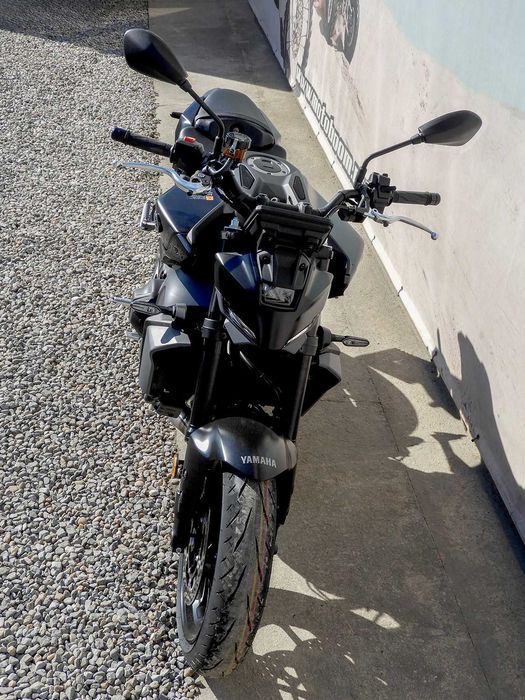 Motocicleta Yamaha MT-09 2024 | Rate | Leasing
