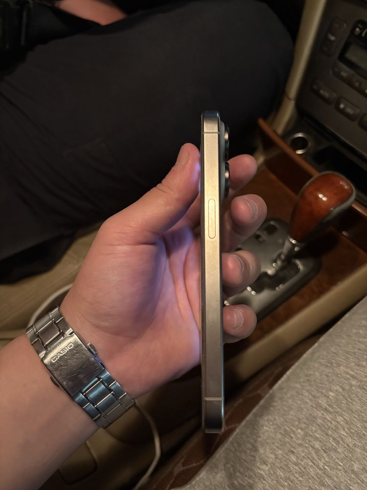 Iphone 15 pro 256gb