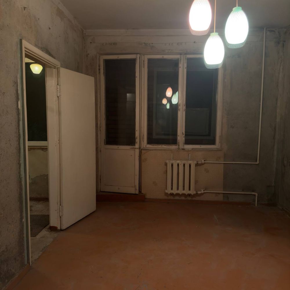 Продаю свою квартиру срочно Ялангач 2-ка балкон 1,5х3