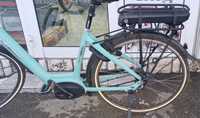 Продавам стилен електрически градски велосипед