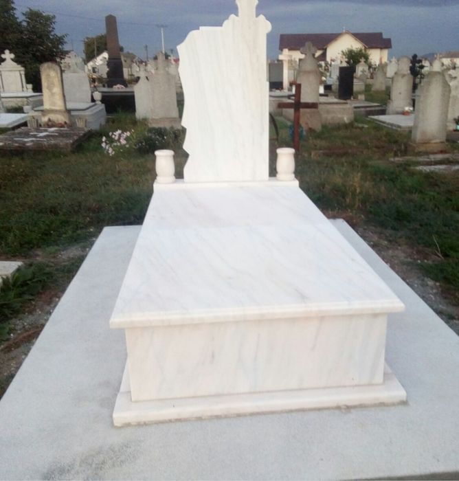 Executam cavouri /borduri calitate bună pret accesibil pt toți