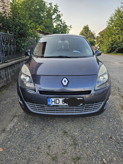 Renault grand scenic 7 locuri