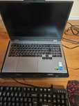 Гейминг лаптоп Lenovo + клавиатура, мишка, пад и охладител.