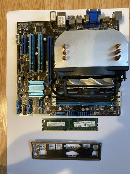 KIT i5 2500 3.3 + Asus P8B75-M + 4 GB RAM DDR3