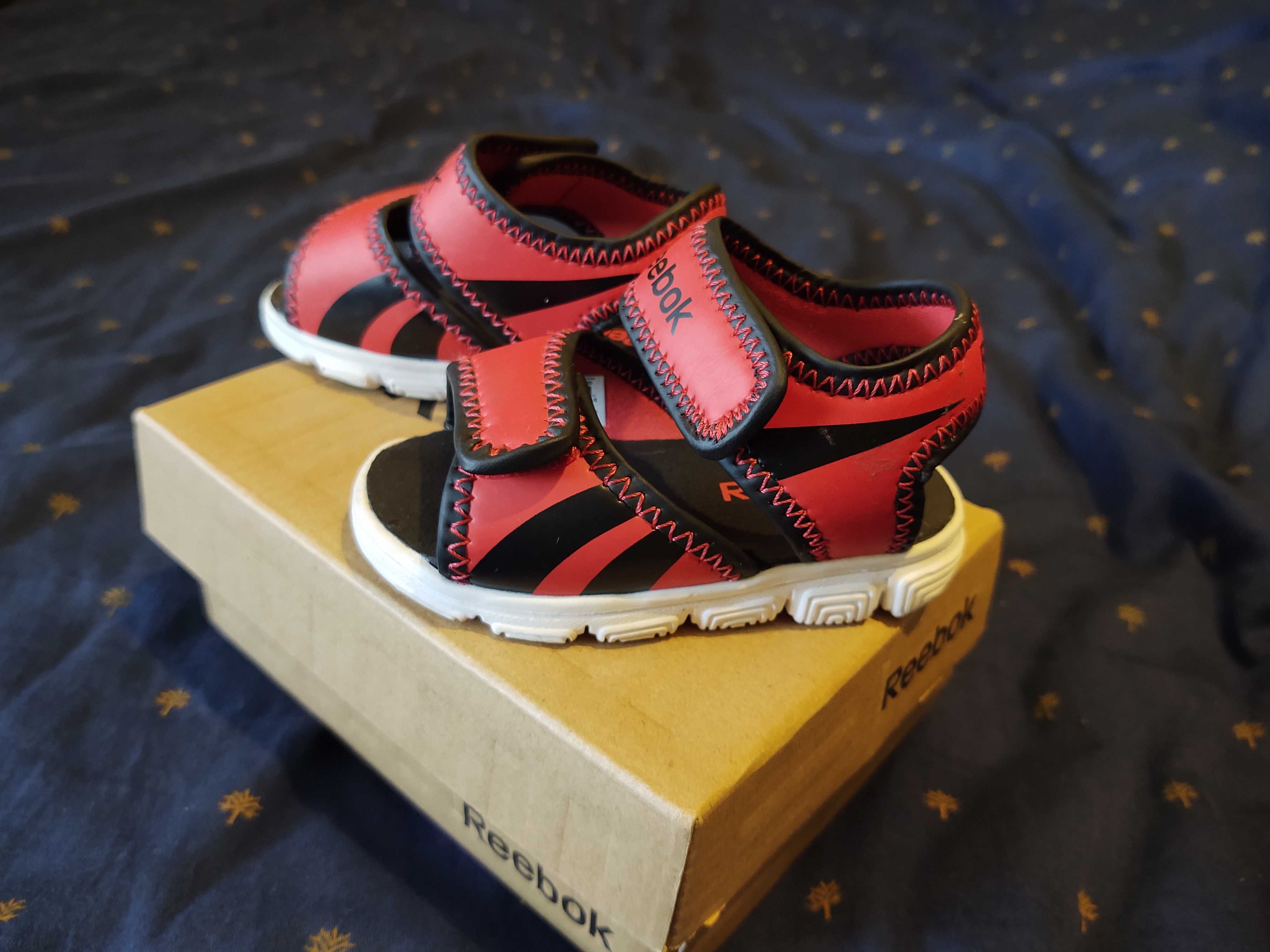 Детски сандали Reebok - червени, размер 19,5 , 10см