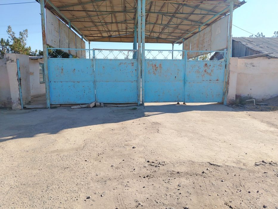 Нотурар бино 1гк + худудга эга хохлаган бизнесингиз учун мос келади