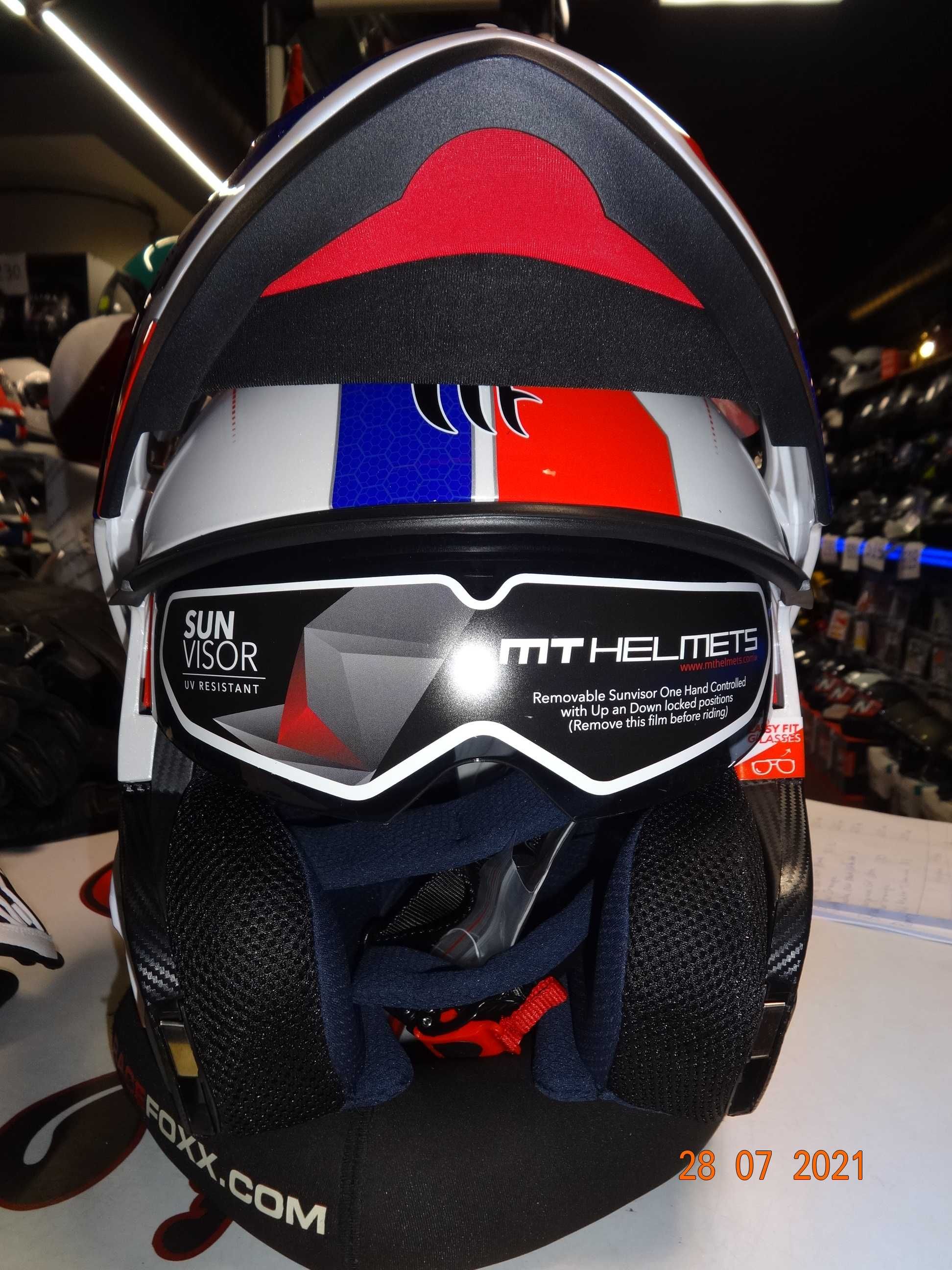 каска MT Helmets ATOM SV модуларна мото каска тъмни очила