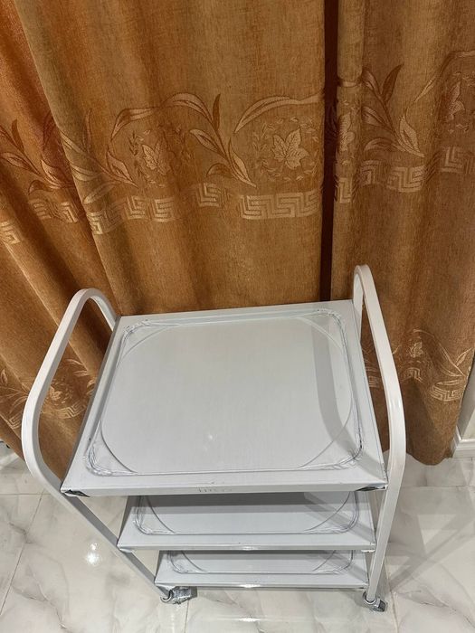 Стол процедурный МД SP 3N