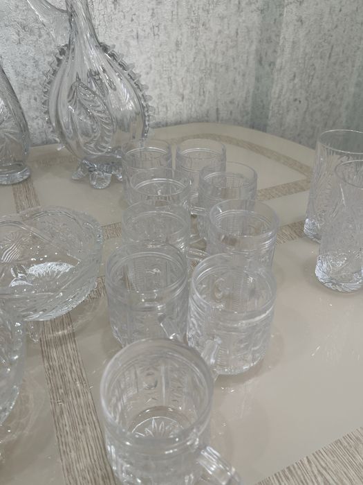 Продается набор хрустальной посуды