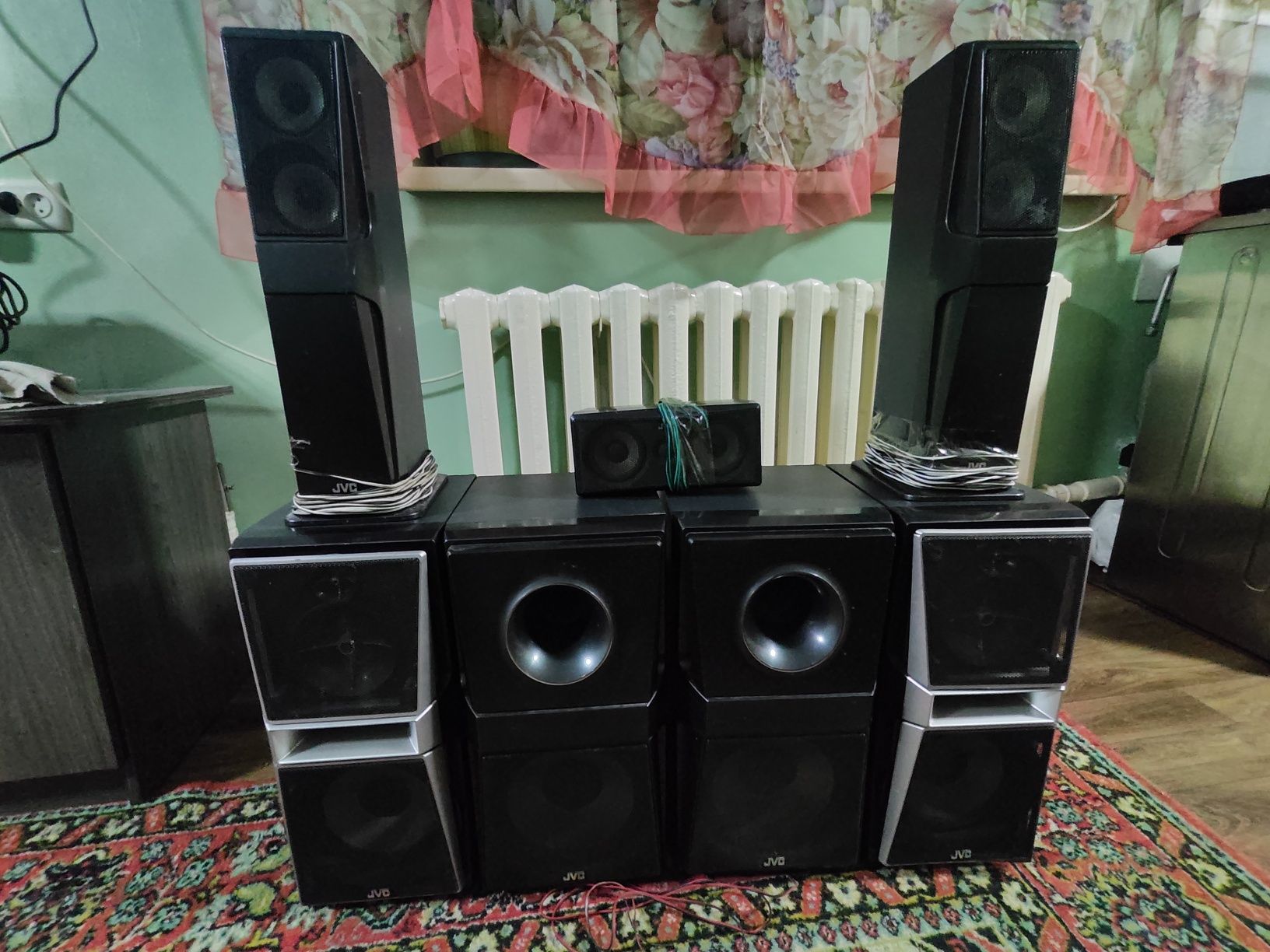 Продам колонки  JVC