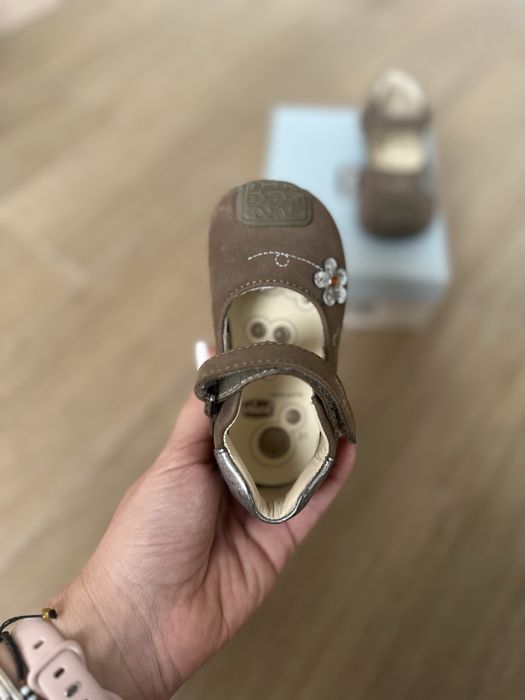 Деткси обувки Chicco