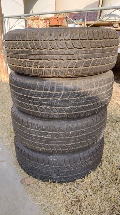 Зиминие шины 205/65/15
