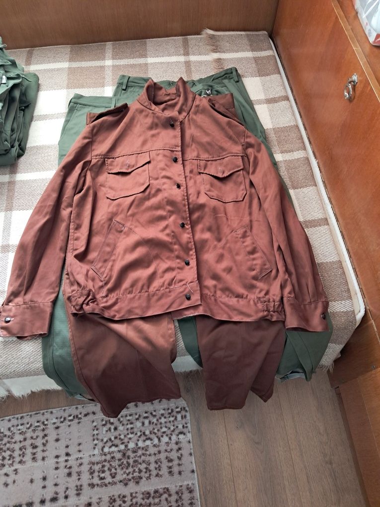 Парадна униформа