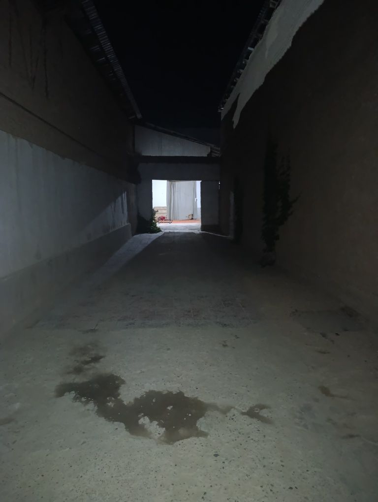 Xasanboy poʻstan 2 km krganida xovli sotiladi 7 sotx