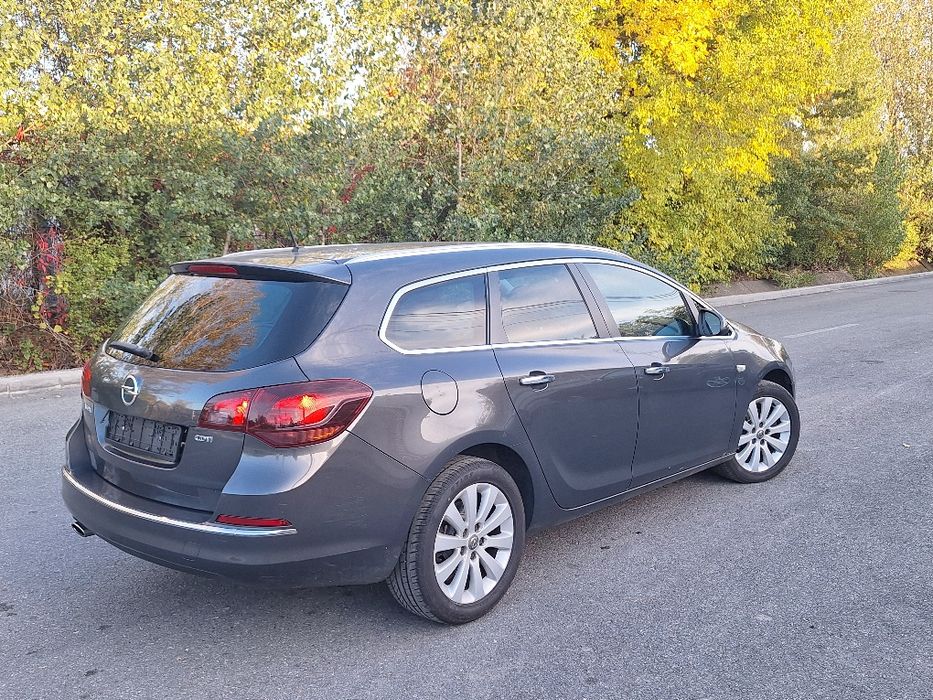 Opel astra j 2.0d automat 2013