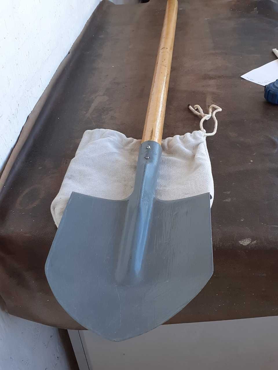 Продам тяпки, лопаты штыковые и совковую, всё СССР