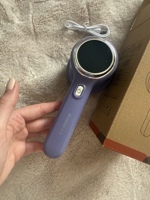 Машинка для удаления катышек Chigo, с индикатором зарядки