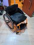 Vind carut pentru persoane cu handicap.