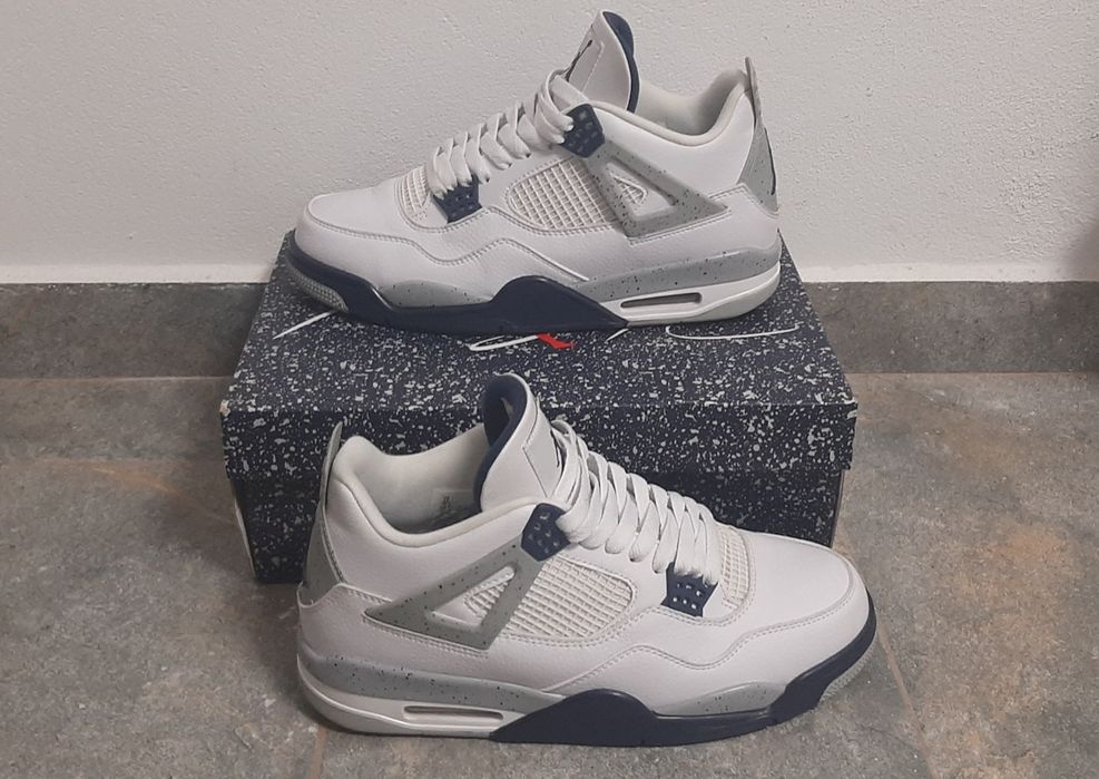 Jordan 4 Midnight Navy