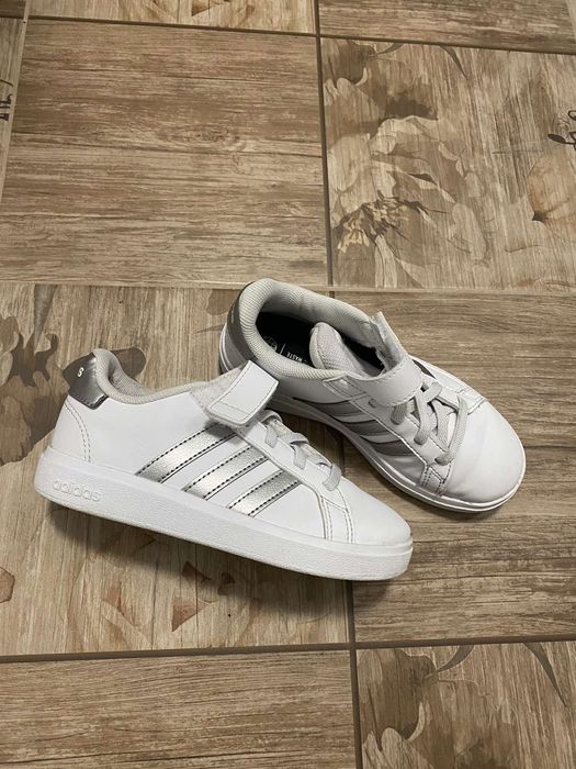 Детски маратонки Адидас