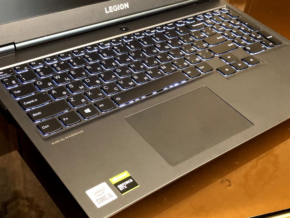 Игровой ноутбук Lenovo Legion 5 intel Core i5, Nvidia Geforce GTX 1650