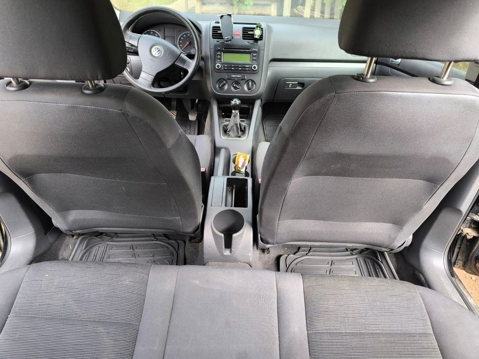 VW Golf 5,motor 1.4, 16V,75 CP, cod motor BCA și cutie 5 tr. cod FXQ