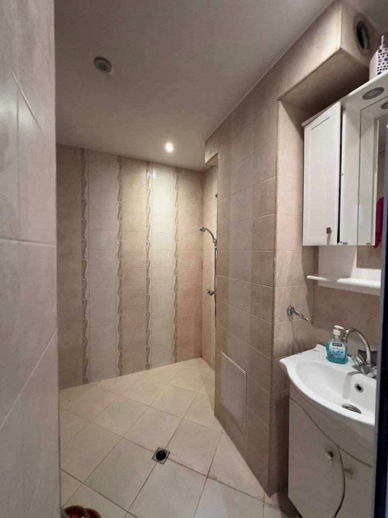 Продава се Тристаен апартамент в Перник, Димова махала - 78 кв.м за 1308 €/кв.м - Снимка #13