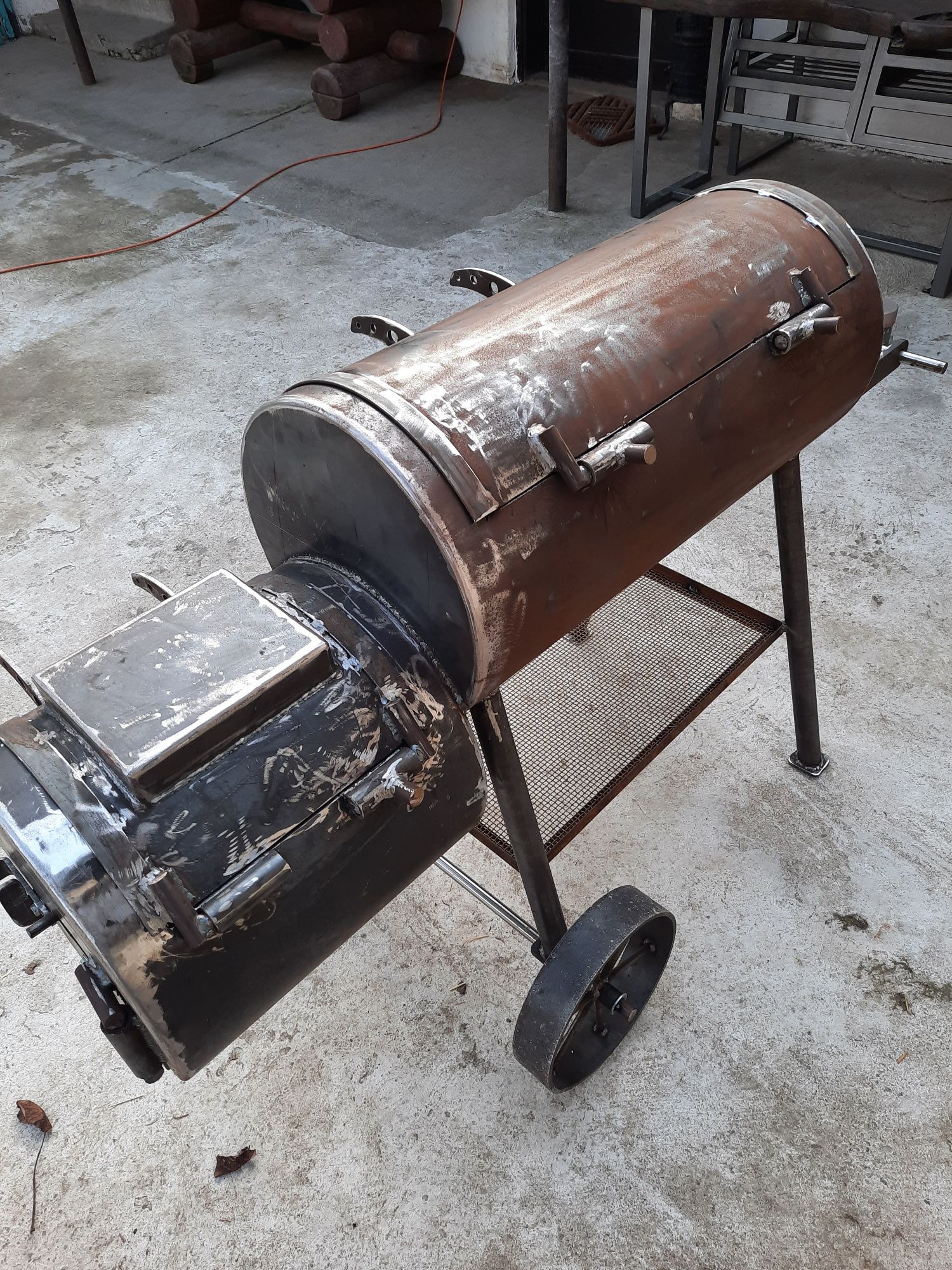 Offset smoker barbecue