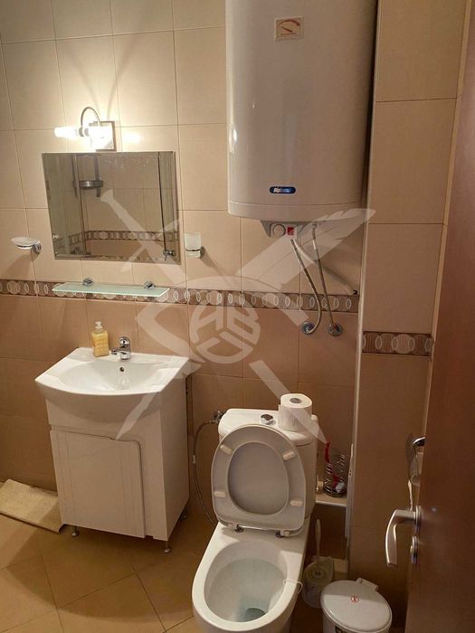 Дава се под наем Двустаен апартамент в Варна, Галата - 73 кв.м за 450 € - Снимка #6