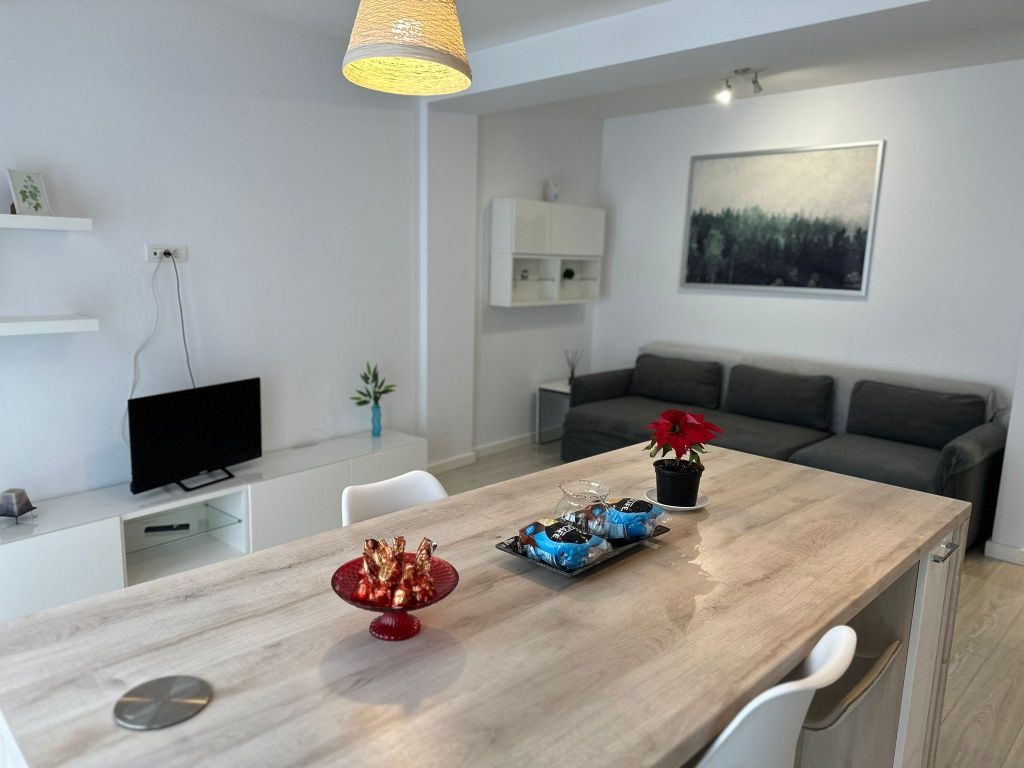 Cazare Apartament 2 camere de lux regim hotelier cu prelungire