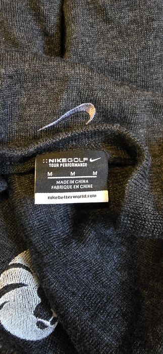 Vesta Nike Golf Tour Performance