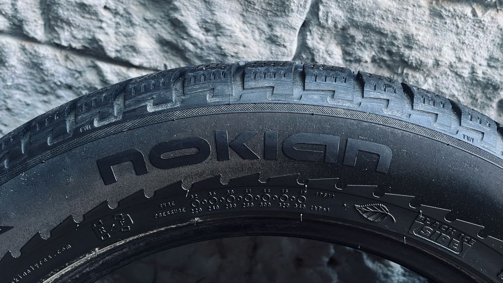 Шины зимние Nokian Hakkapeliitta