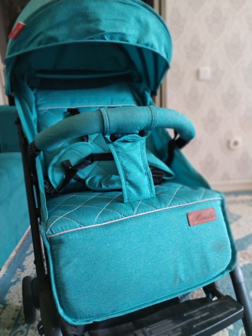 Детская коляска бирюзовый цвет