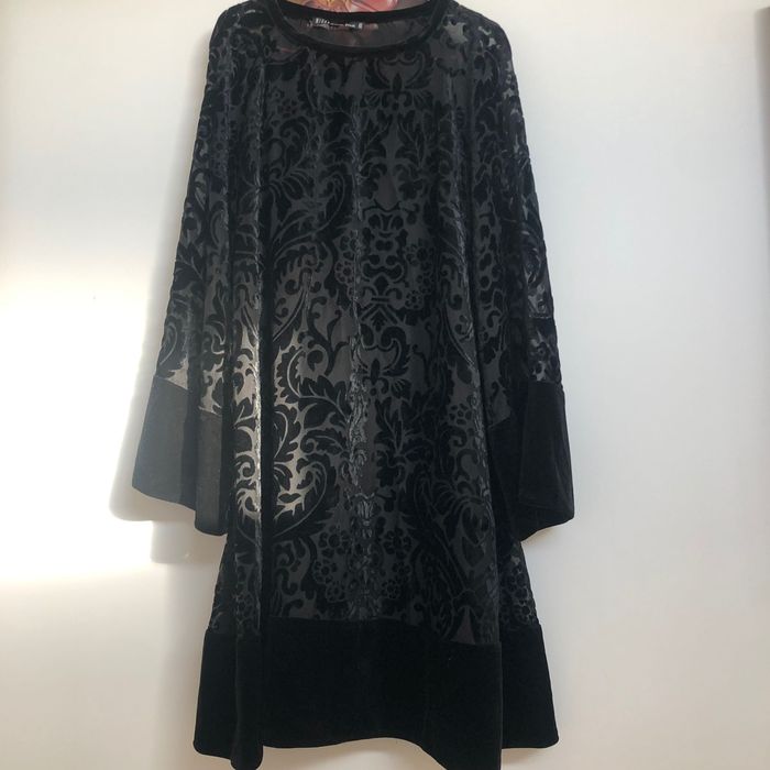Mizar rochie de ocazie  broderie catifea mărime  40