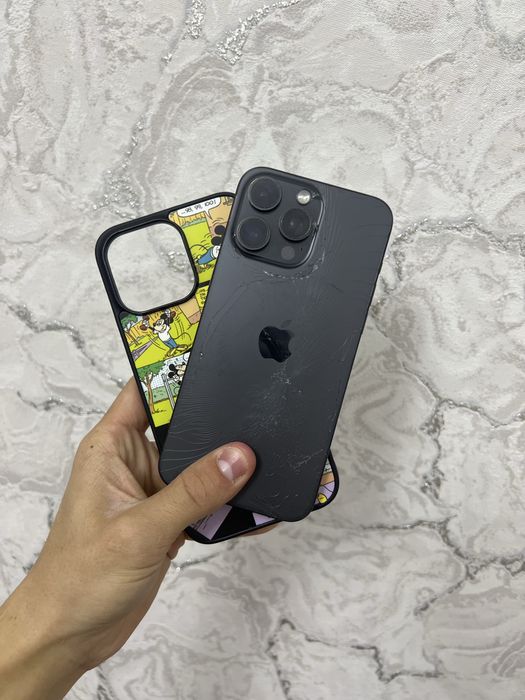 Продам айфон 15 про мах 256/86