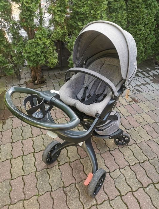 Cărucior Stokke Xplory V5