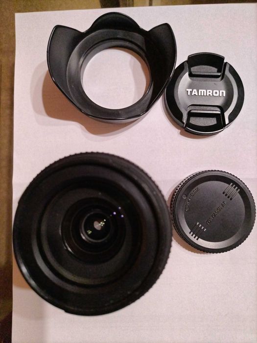 Обектив Tamron 18-200