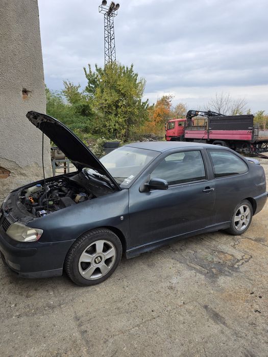 Seat Ibiza на части