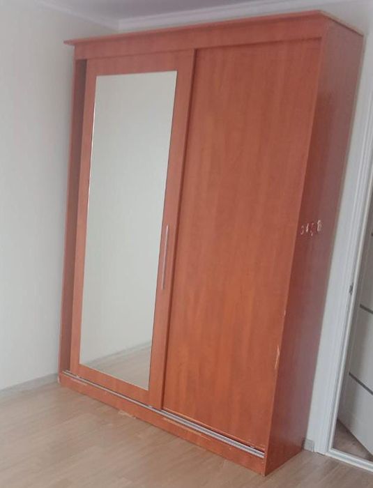 Продам шкаф купе