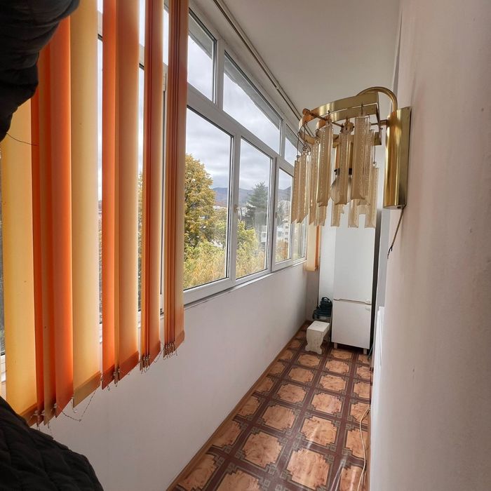 Vand apartament 2 camere