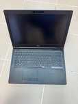Лаптоп Fujitsu LifeBook E5511 - 15,6 инча, i5, отличен