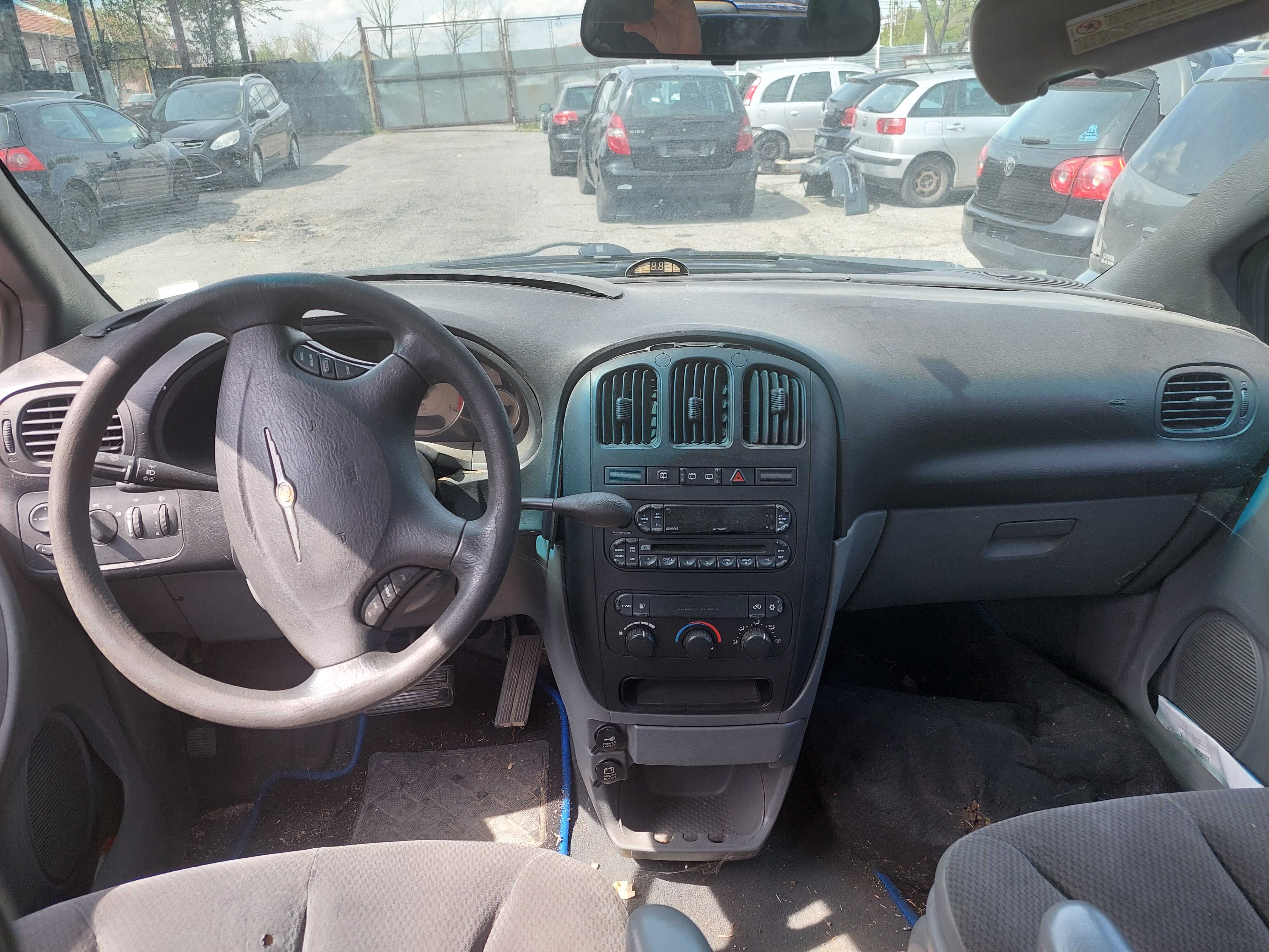 Chrysler Voyager 2,8 CRD , Крайслер Вояджър на части! 
Април 2005