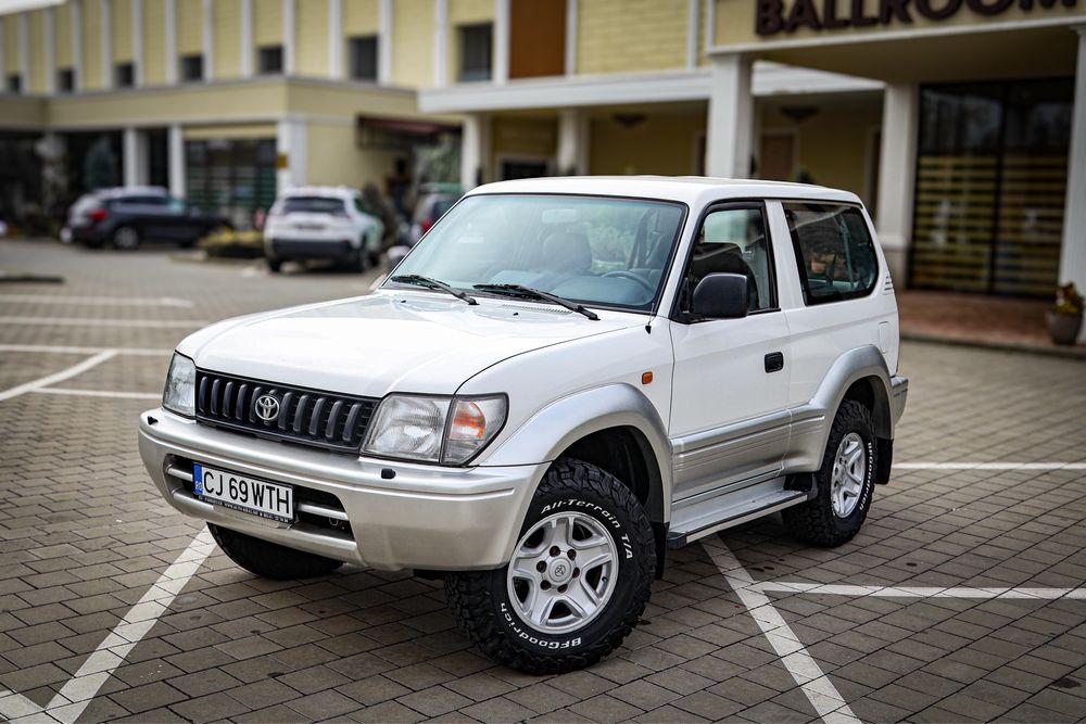 Vand Toyota Land Cruiser j90 100000km