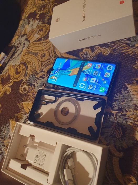 Huawei p30 pro impecabil.