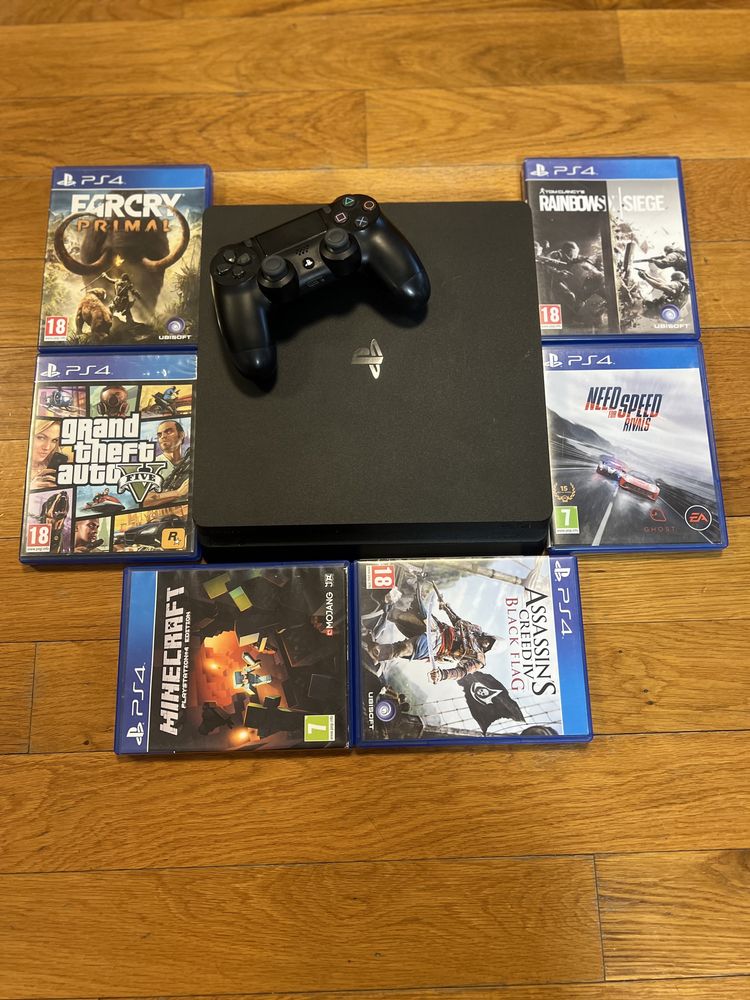 PlayStation 4 (Slim) 500GB +8 игри