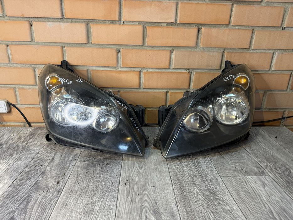 Фары Опель Астра H